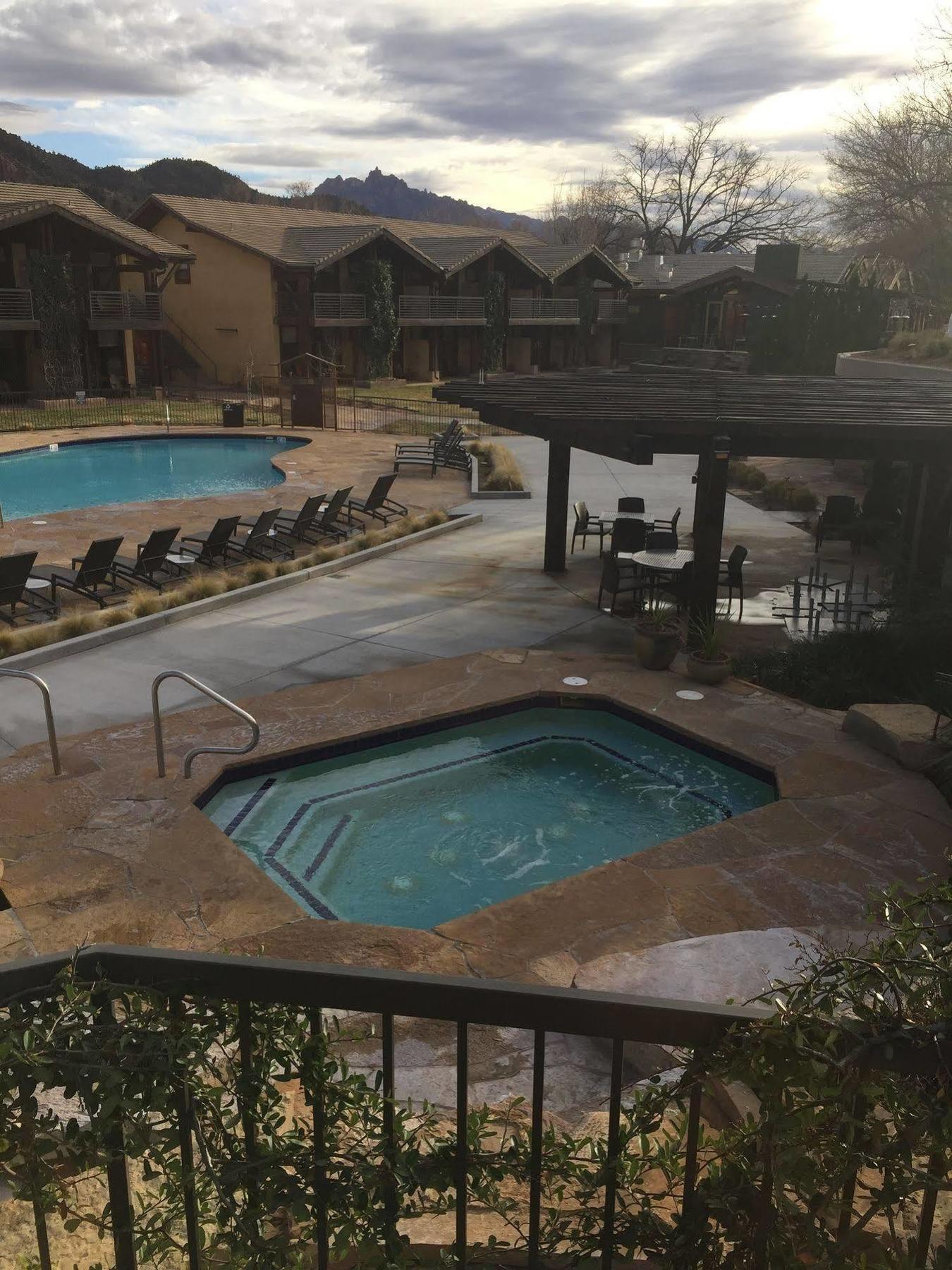 Desert Pearl Inn Springdale Esterno foto